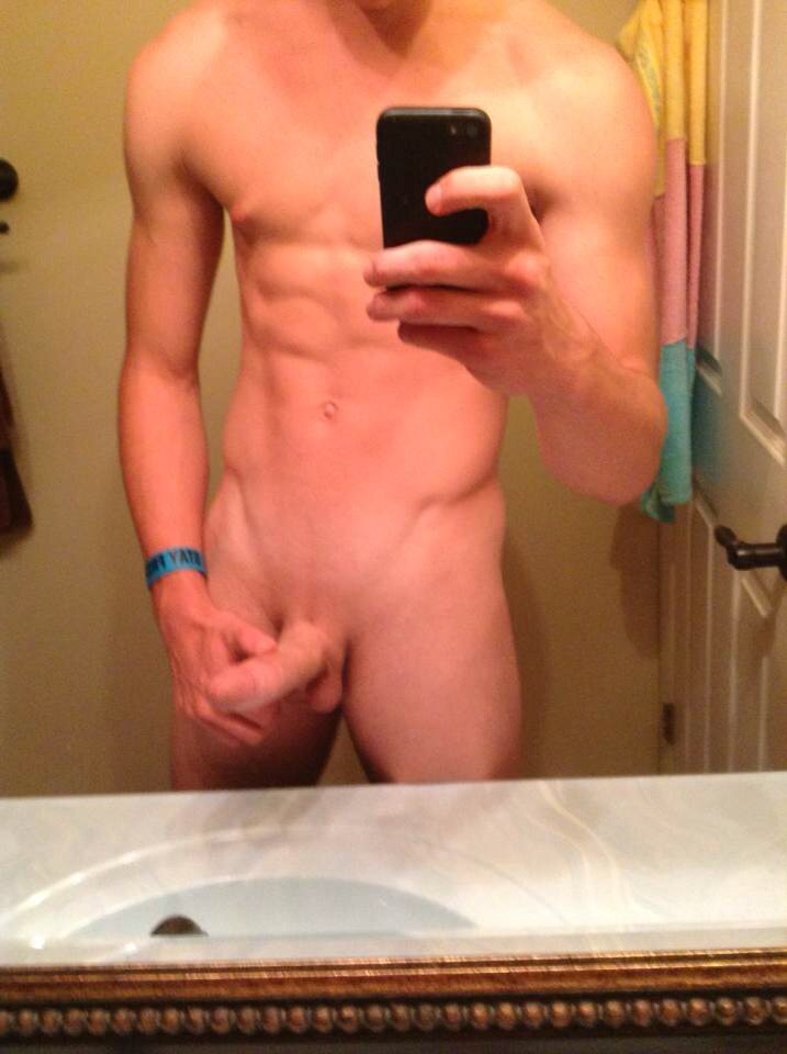 new gay teen self pics!